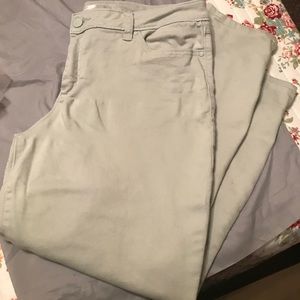 LC Lauren Conrad mint skinny cropped jean